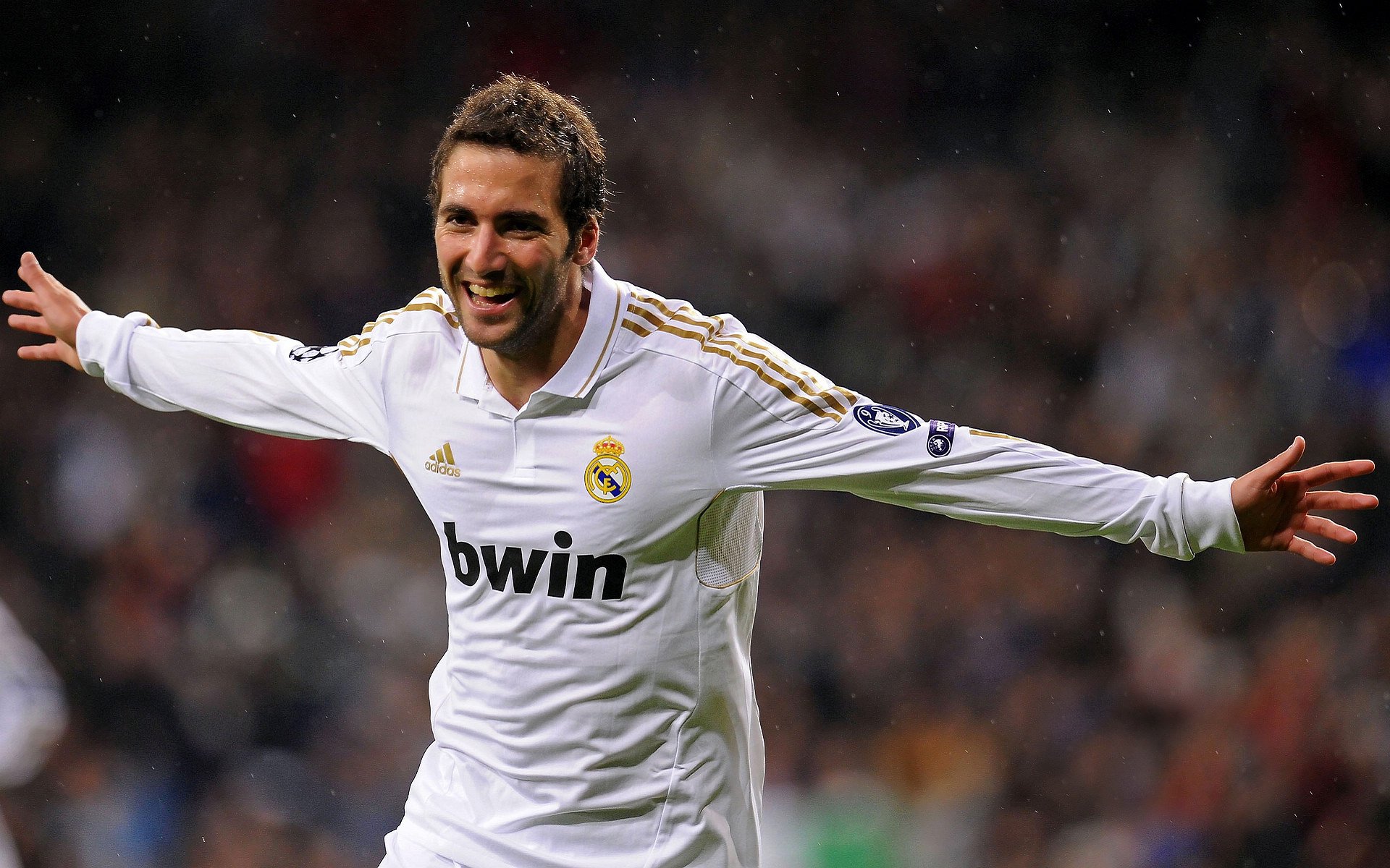 英雄联盟全球总决赛震撼落幕，新王登基引爆电竞狂潮